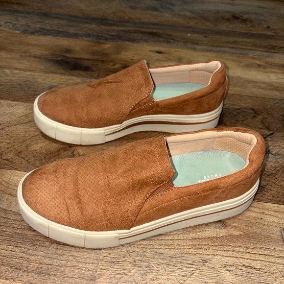 Dr. Scholl’s Slip-On Suede Shoes - Picture 3 of 6